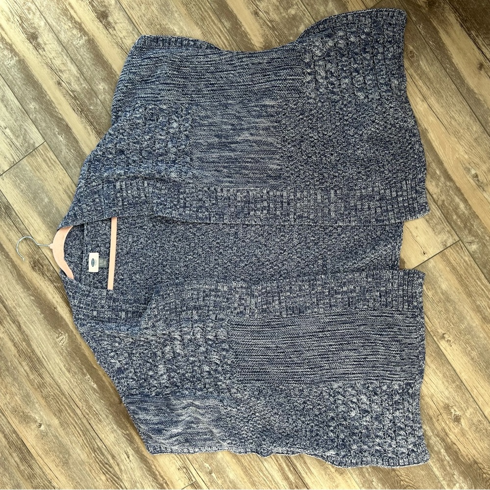 Old Navy Heathered Navy White Open Front Poncho Sleeve Cable Knit Cardigan - Picture 6 of 6